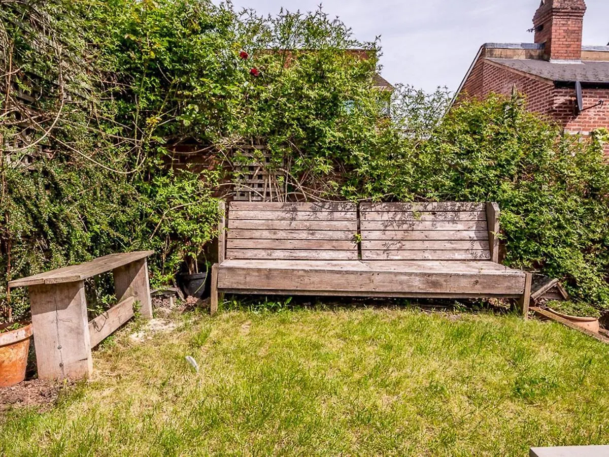 Pass The Keys Characterful 4 Bed Home In Central Exeter Holiday home