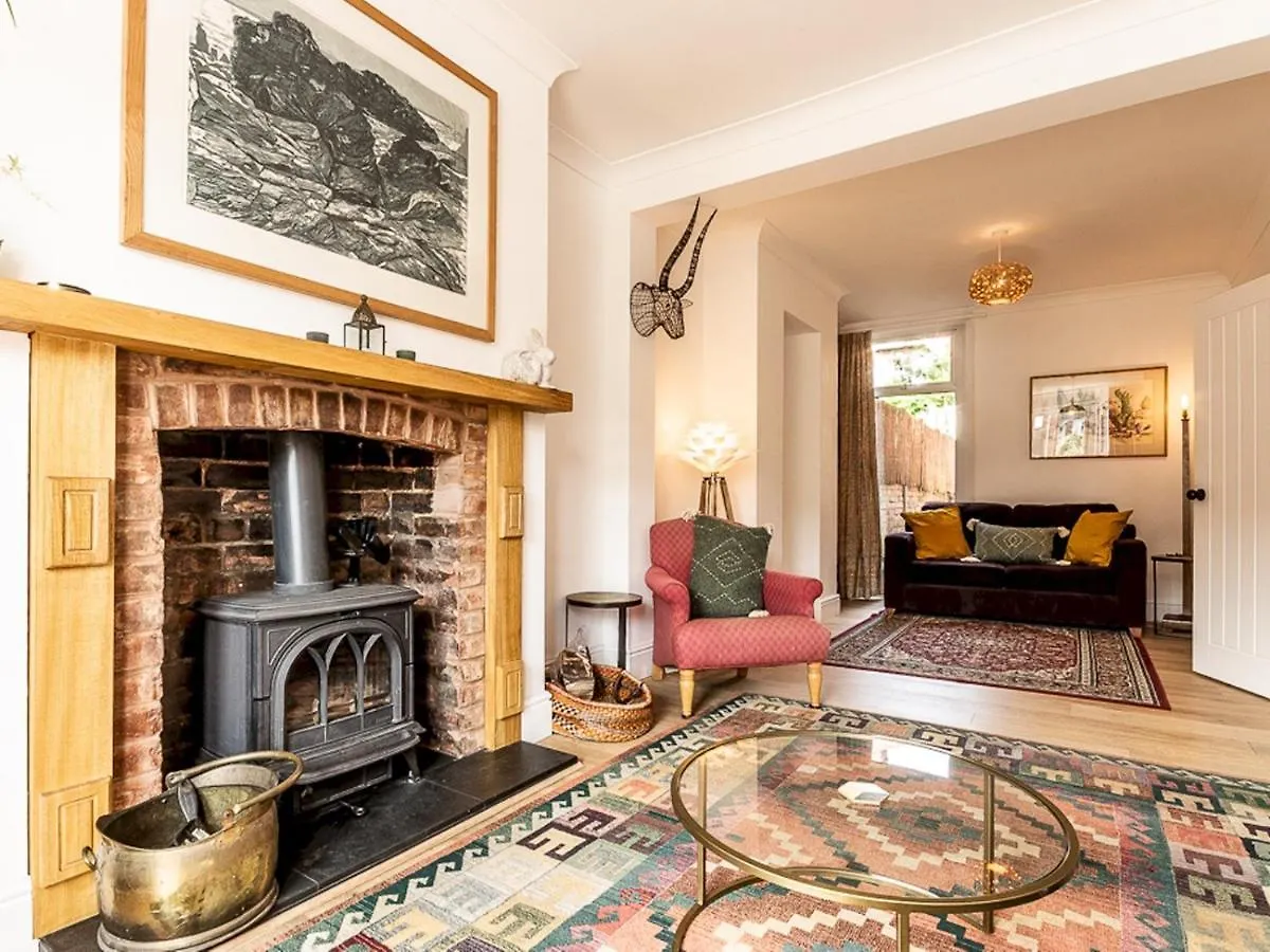 Pass The Keys Characterful 4 Bed Home In Central Exeter United Kingdom