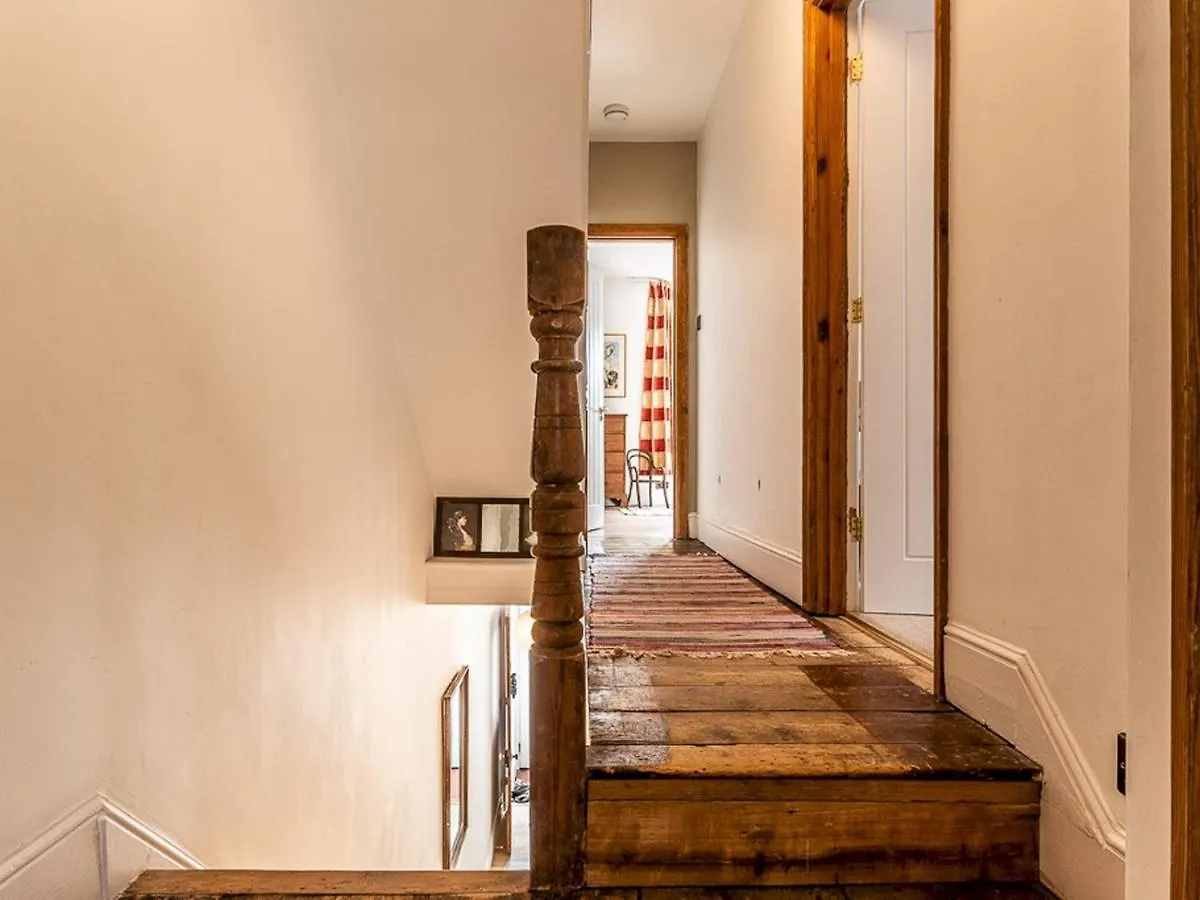 Holiday home Pass The Keys Characterful 4 Bed Home In Central Exeter